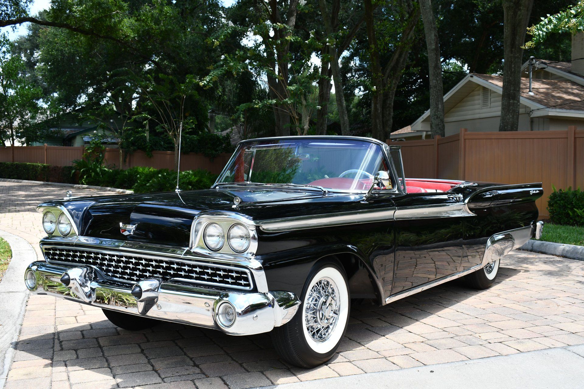 1959 FORD FAIRLINE 500