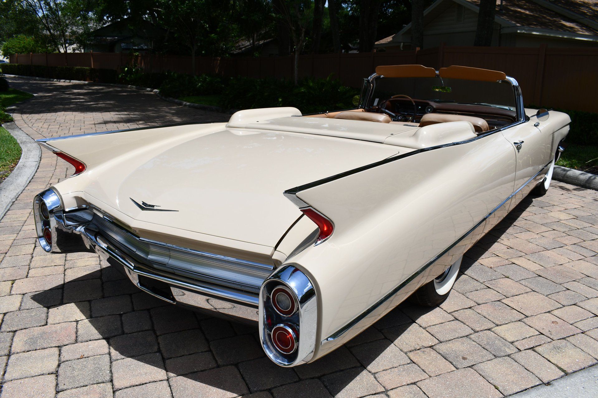 1960 CADILLAC SERIES 62 - Image 10