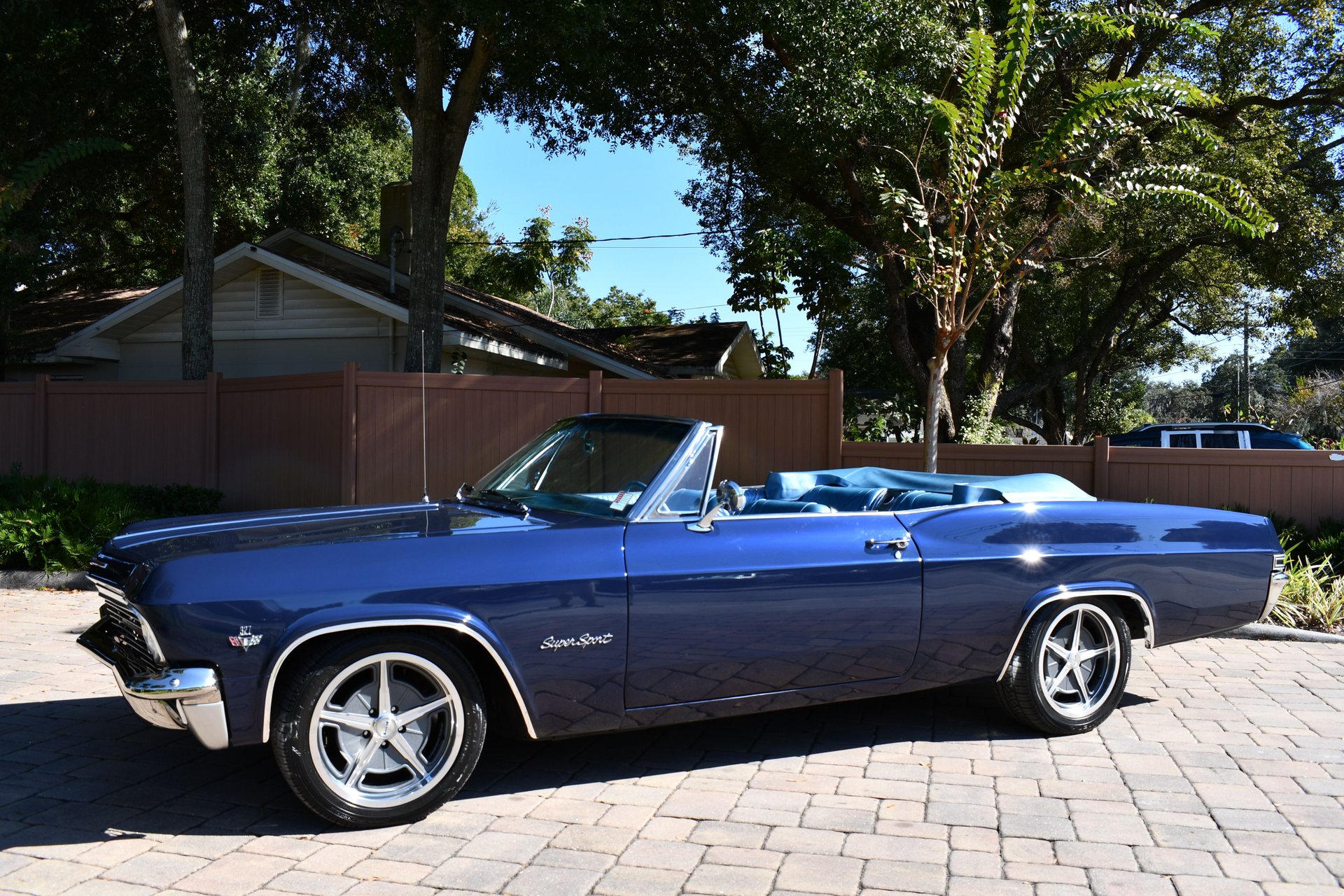 1965 CHEVROLET IMPALA SS - Image 10