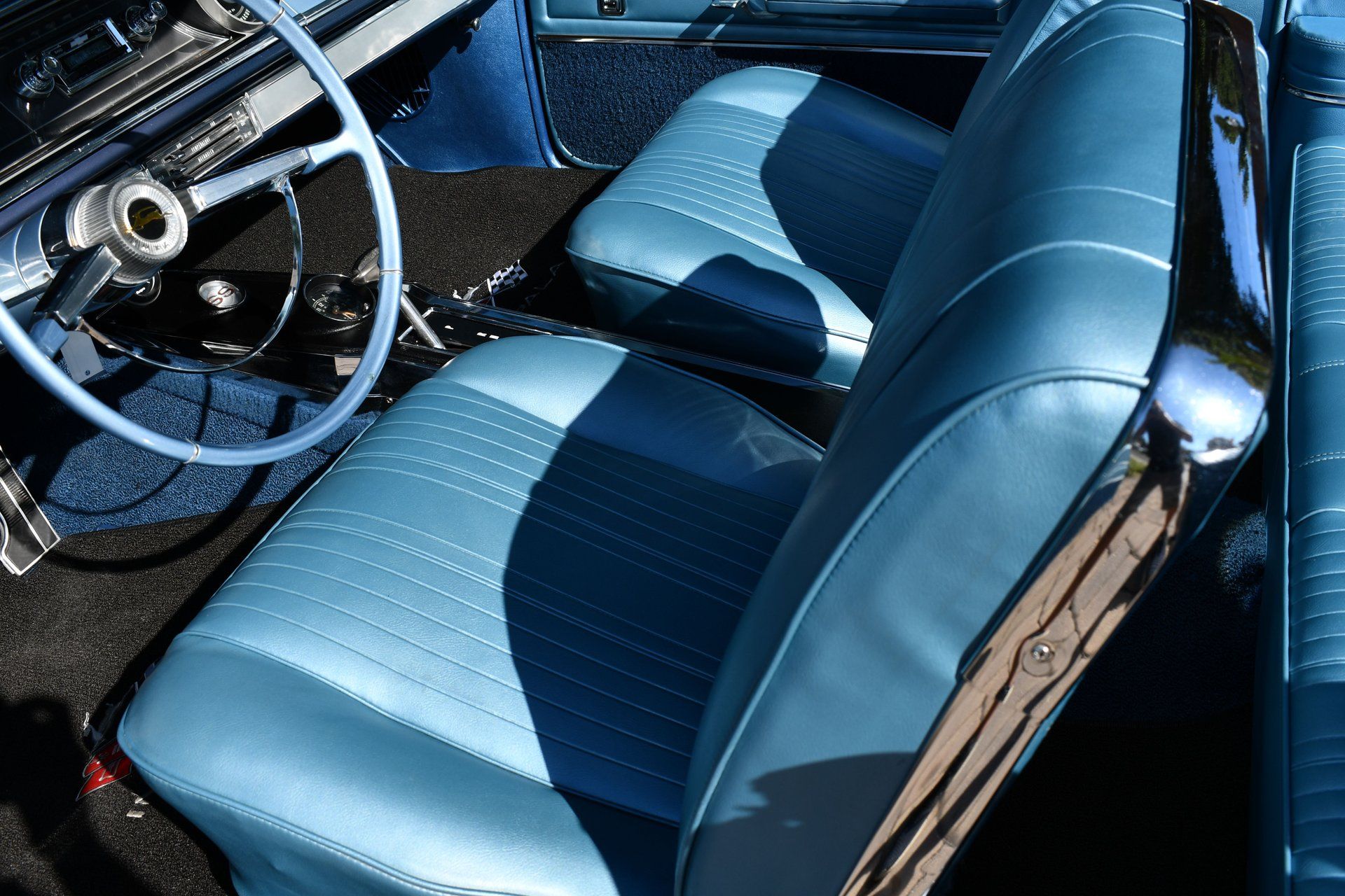 1965 CHEVROLET IMPALA SS - Image 19