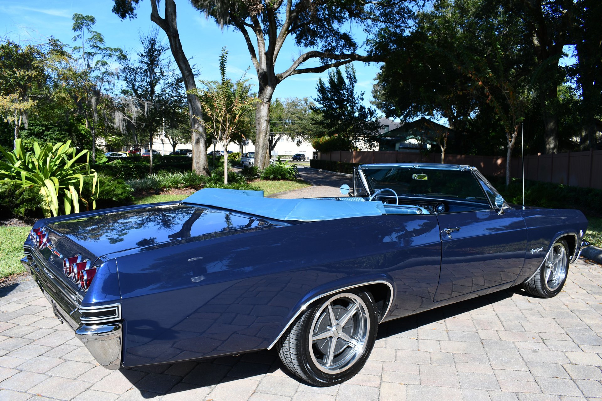 1965 CHEVROLET IMPALA SS - Image 3