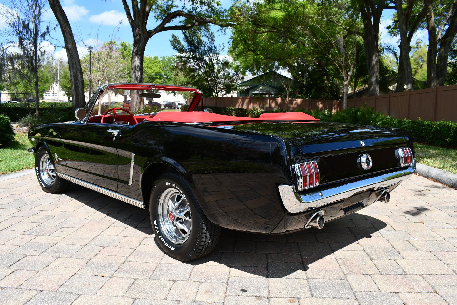 1965 FORD MUSTANG - Image 6
